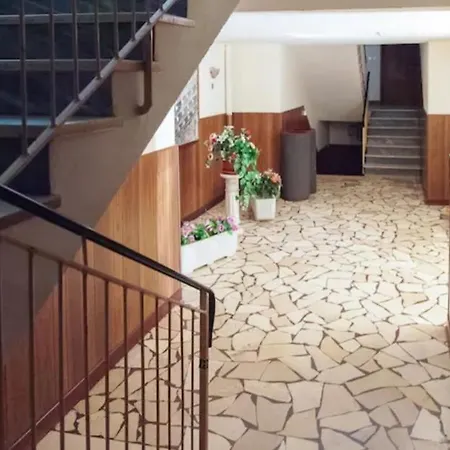 Condominio Pelusia * Modène
